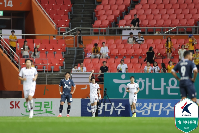 광주FC, 제주SK에 1-0 신승... 정지훈 결승골